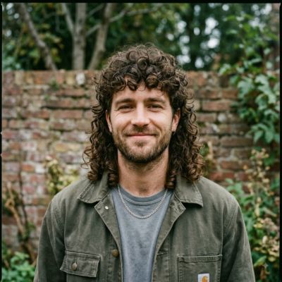 Modern Mullet Curly